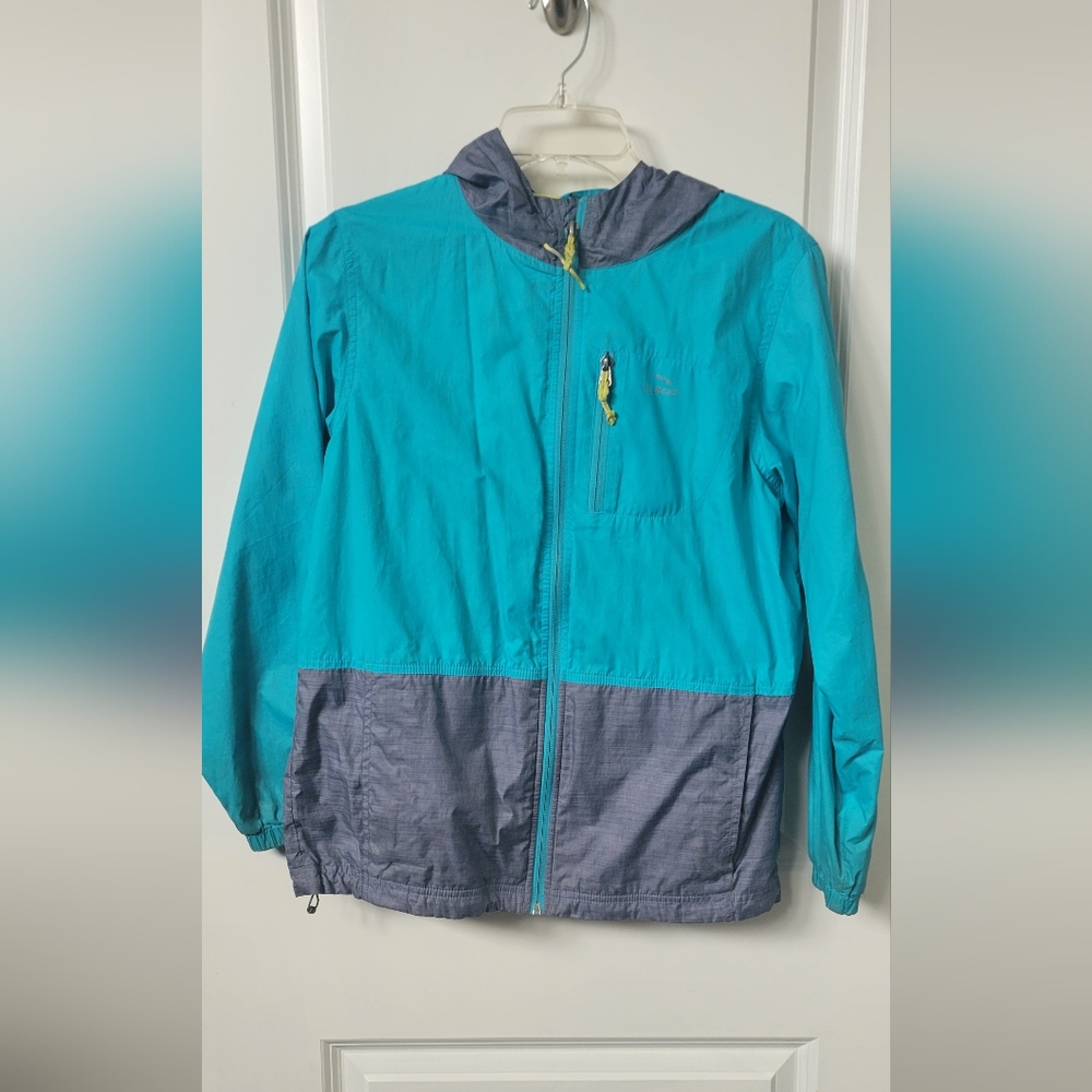 Girl's L.L. Bean windbreaker. Size 14-16